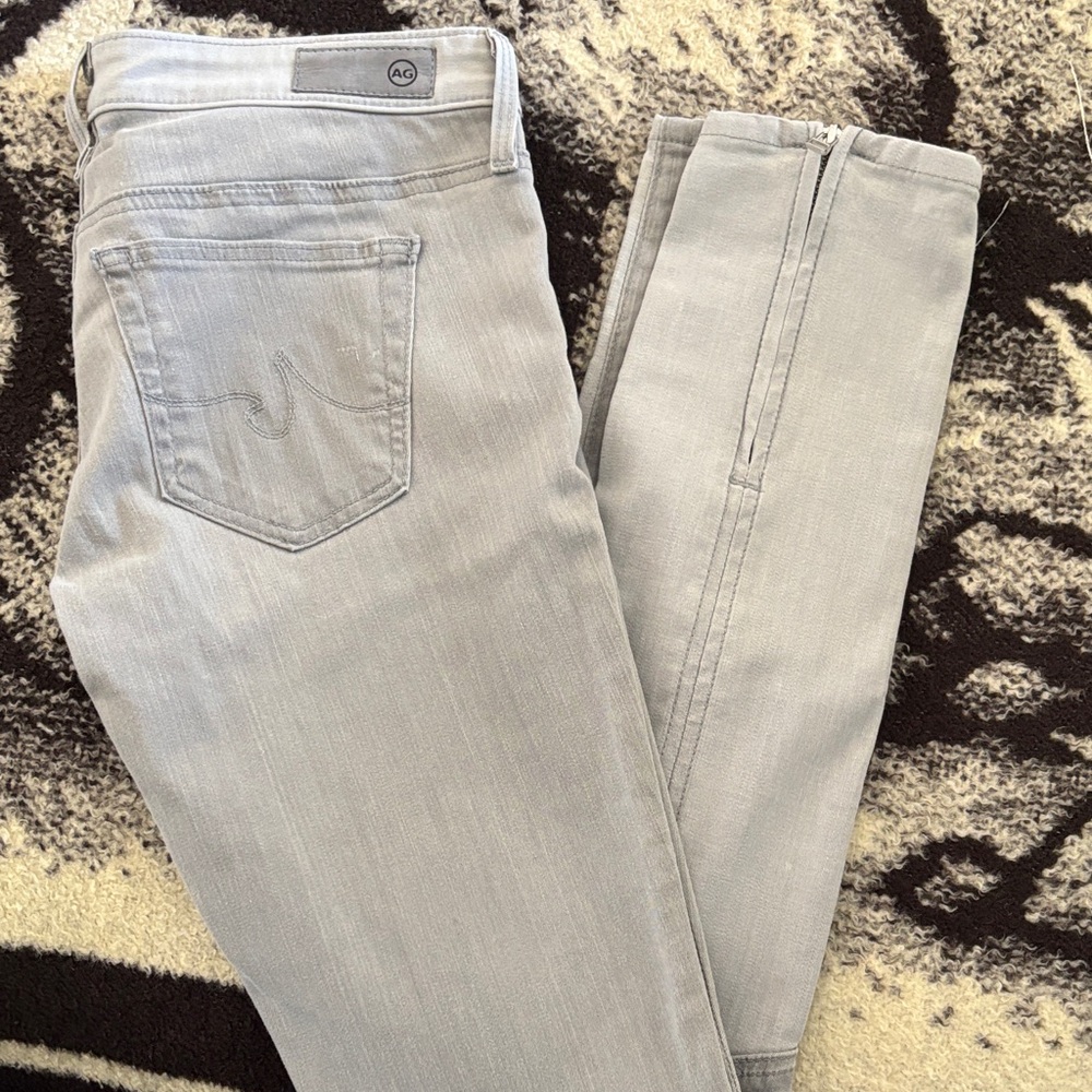 AG JEANS SKINNY ZIP SIZE 24